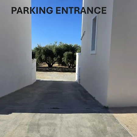 Semesterbostad Olive Paradise Maison